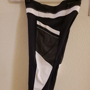 Lululemon run inspire crops